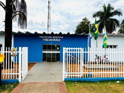 Imagem da notícia Figueirão abre processo seletivo para contratação de professores com salários de até R$ 3,5 mil